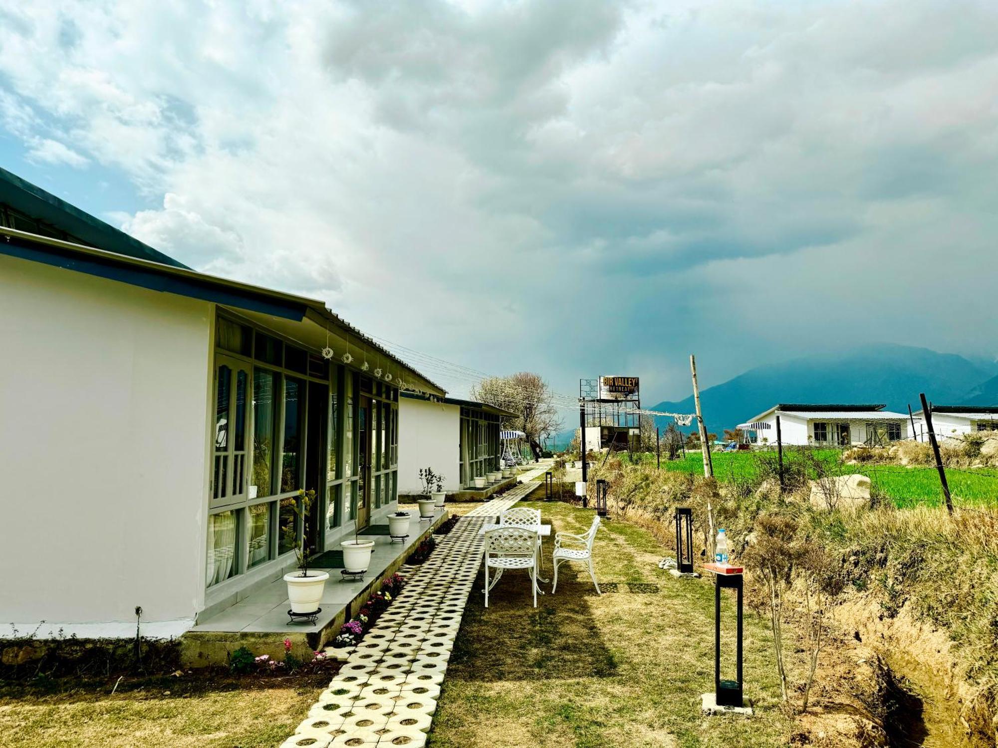 Bir Valley Retreat Esterno foto